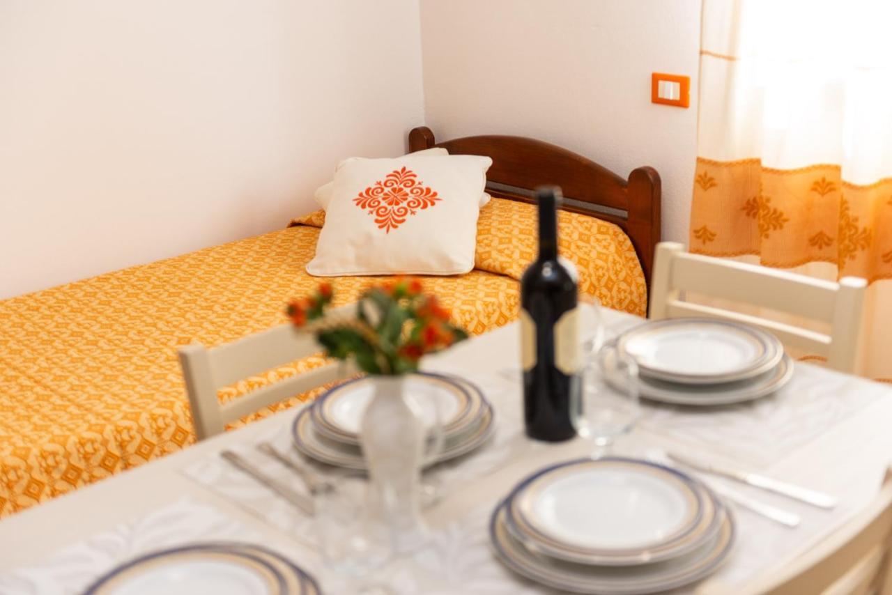 Melalidone Hotell Orosei Exteriör bild